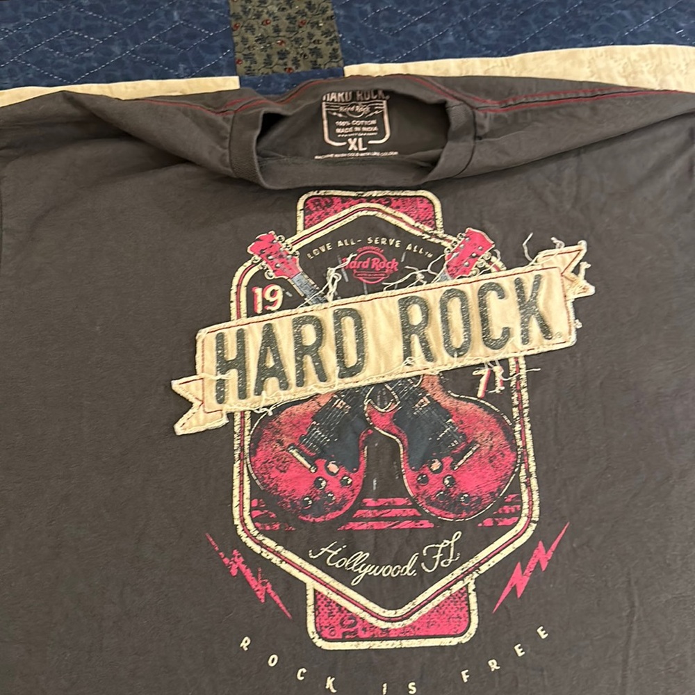 Brand new W/O Tags Men’s XL Hard rock shirt from Hollywood, FL property